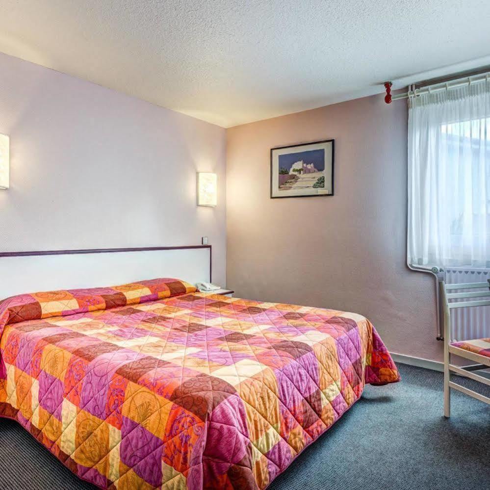 Hotel Le Moulin Des Gardelles Riom