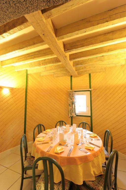 Logis Le Moulin Des Gardelles Hotel Riom