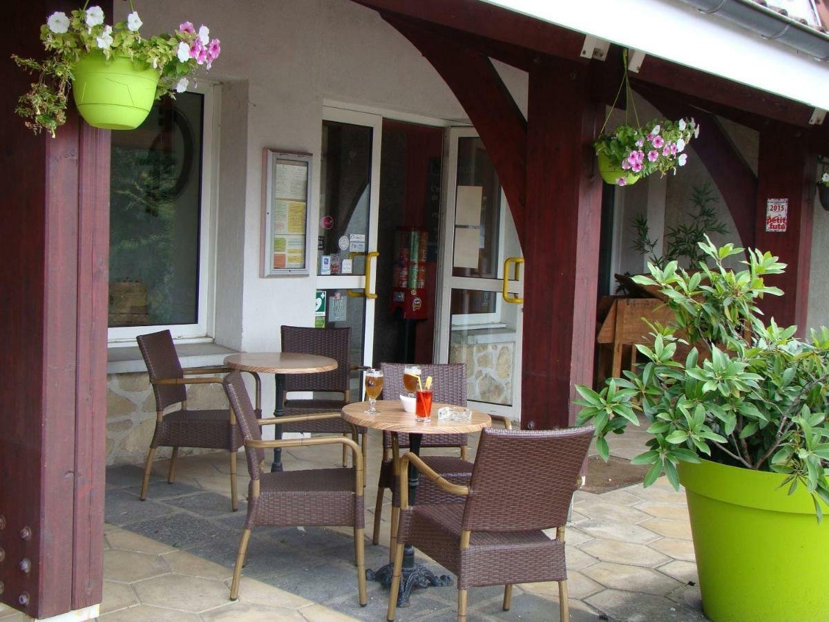 Logis Le Moulin Des Gardelles Hotel Riom